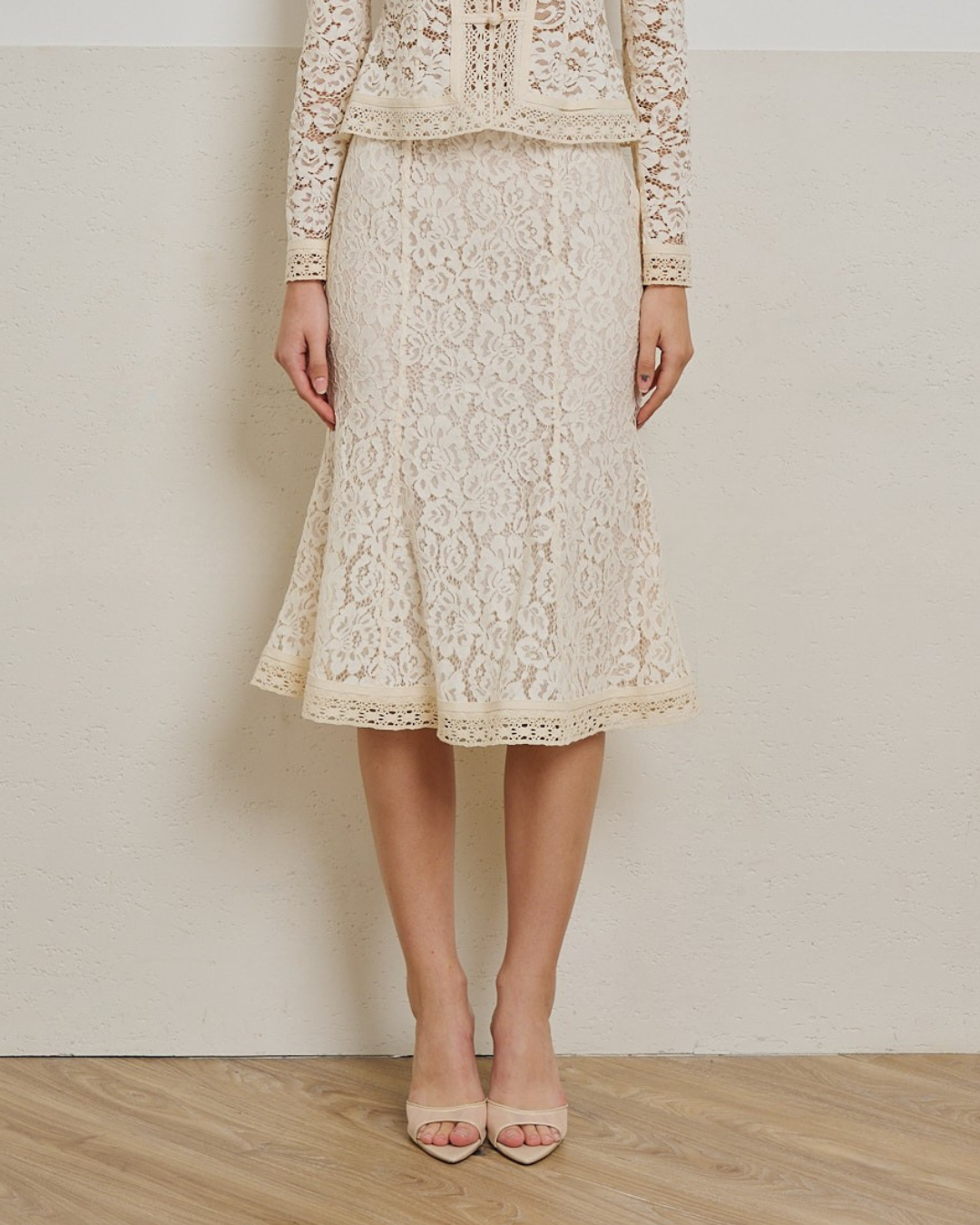 Mira Lace Midi Skirt