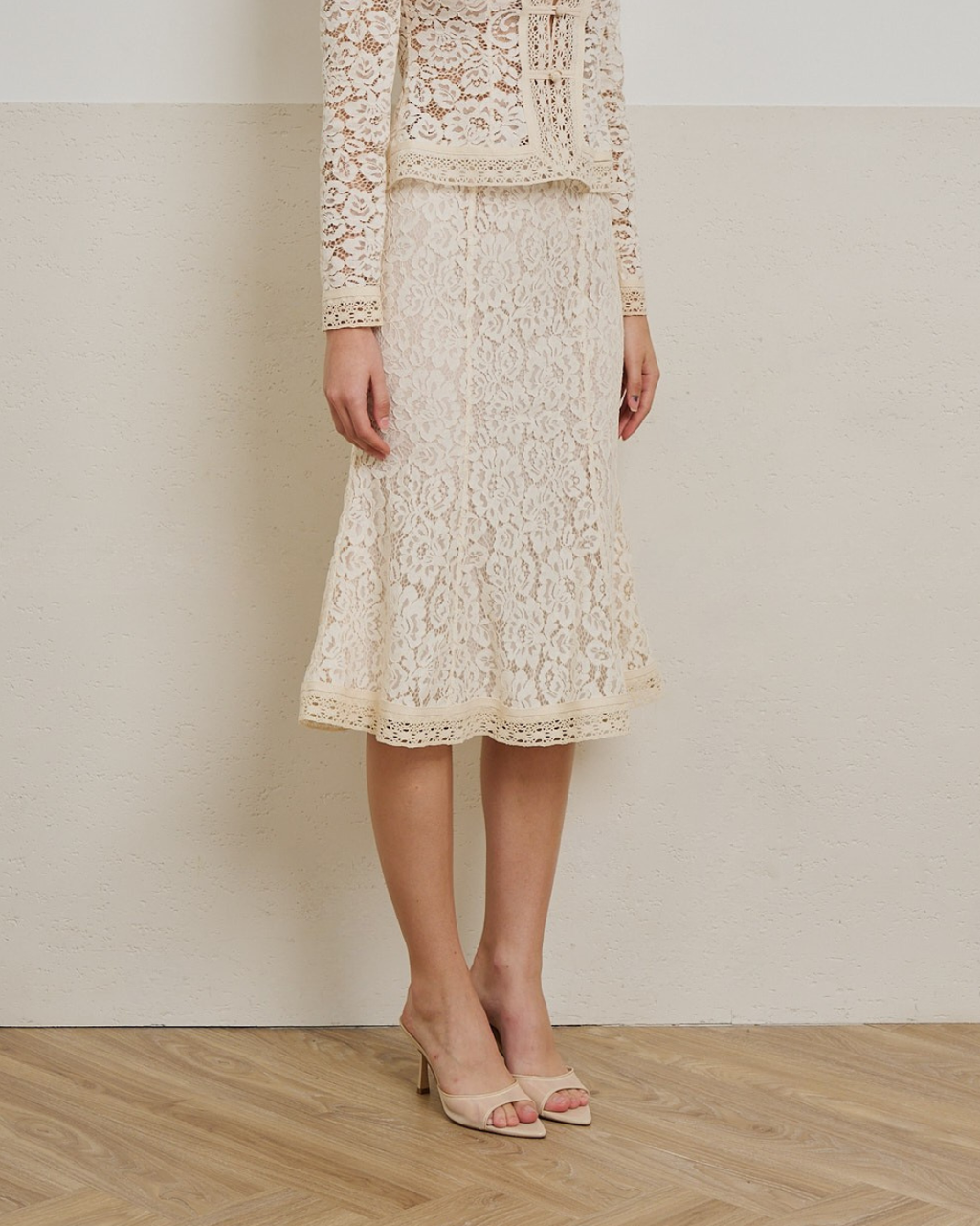 Mira Lace Midi Skirt