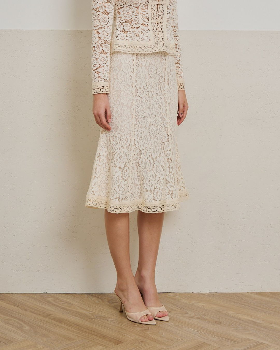 Mira Lace Midi Skirt