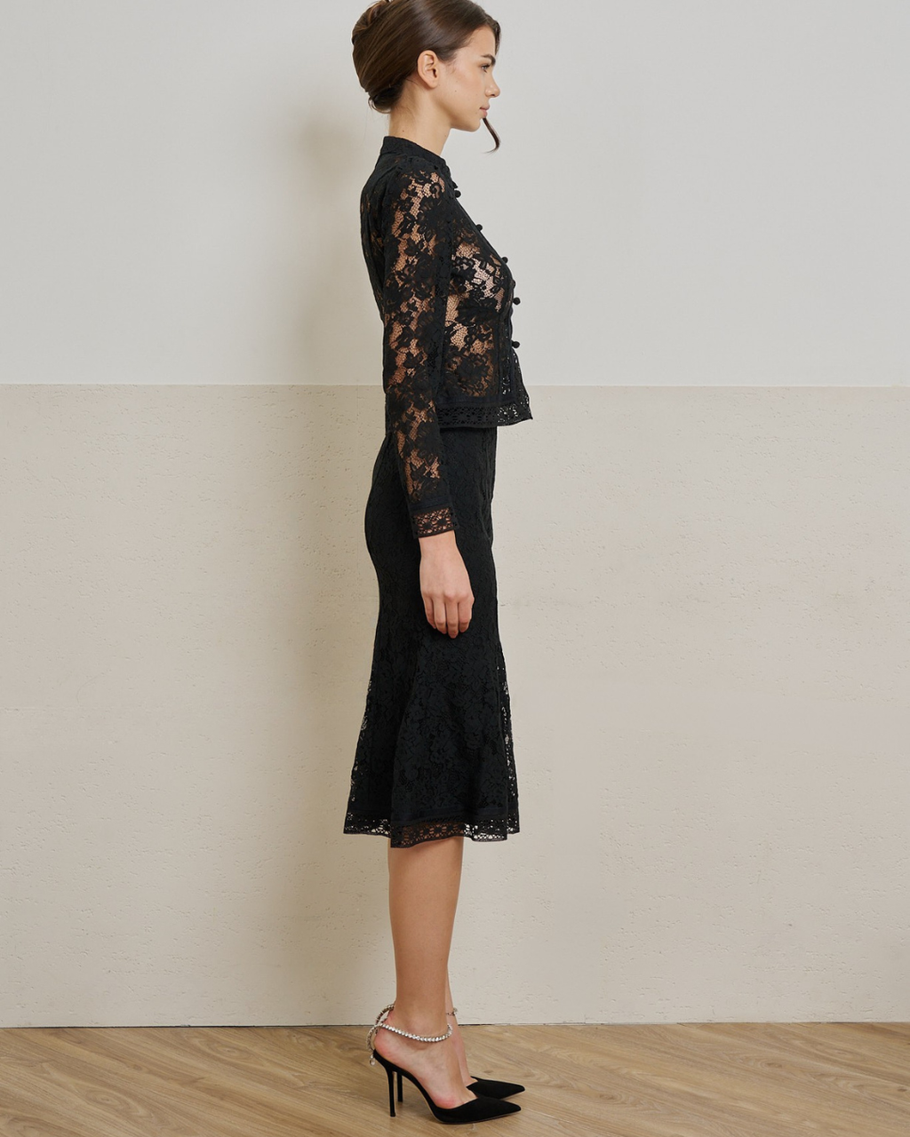 Mira Lace Midi Skirt