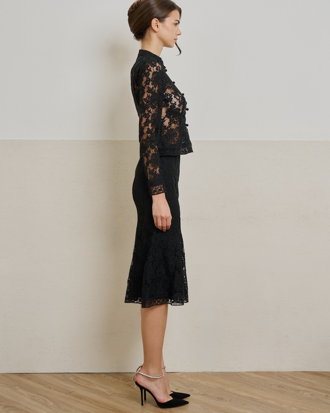 Mira Lace Midi Skirt