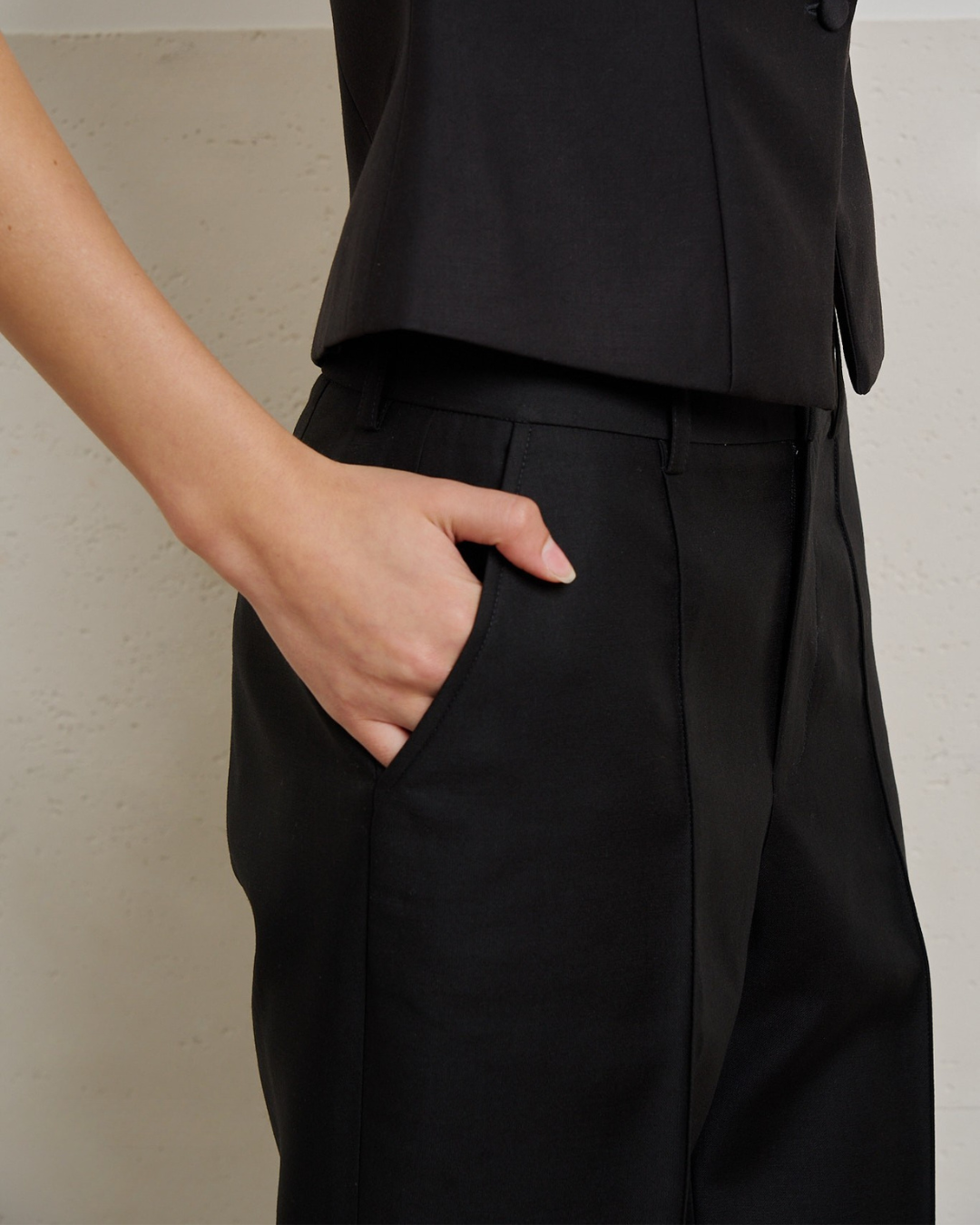 03 Tailored Flared Pants