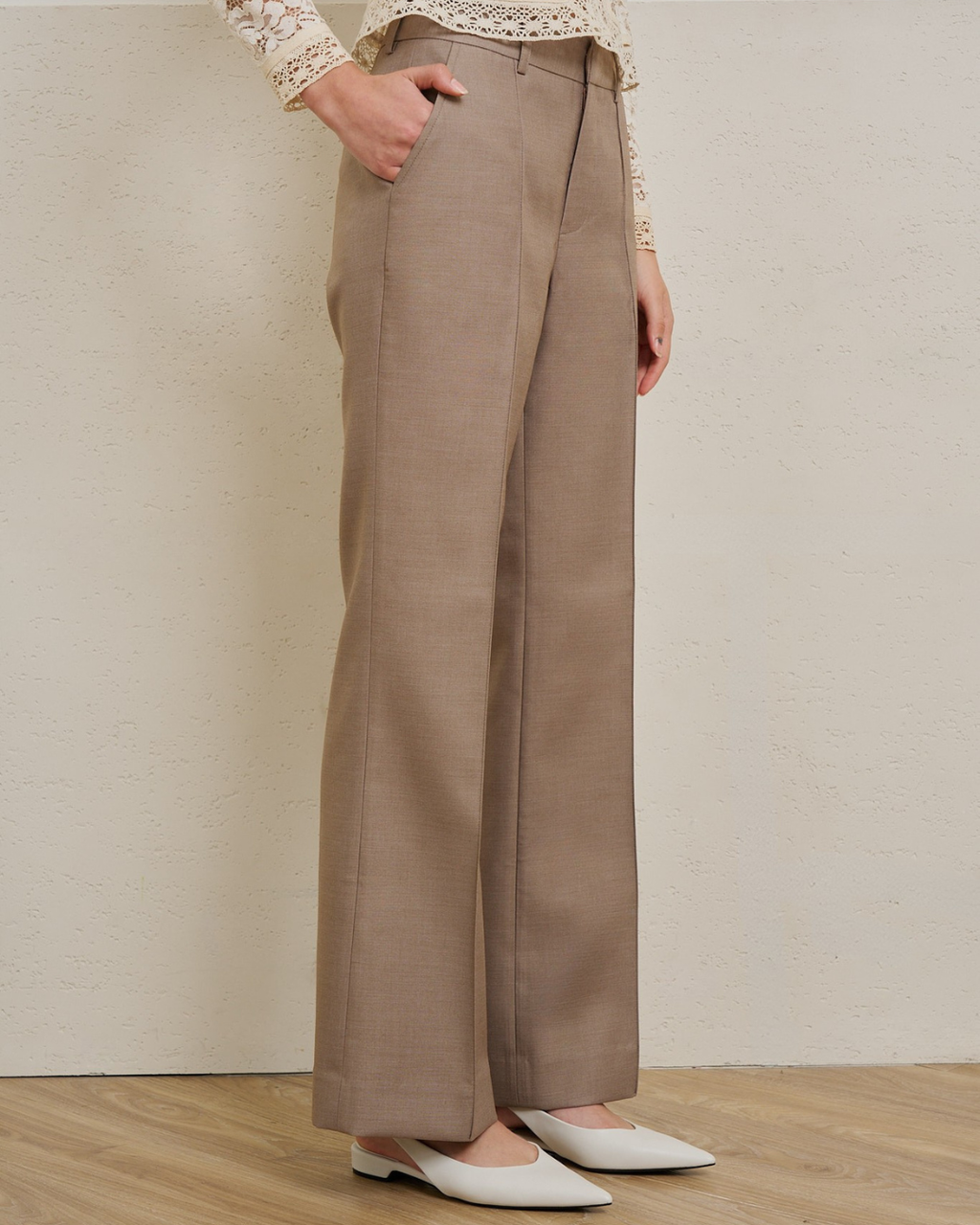 03 Tailored Flared Pants